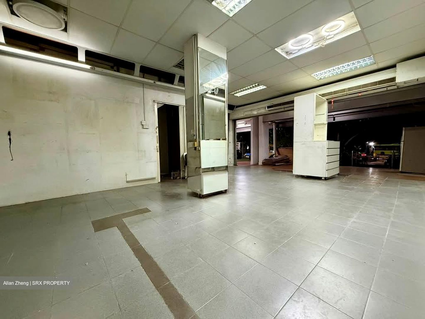 Bukit Batok West Avenue 8 (D23), Shop House #581731051